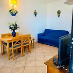 Con Giardino A Due Passi Dal Mare - 6 Posti Letto - בית נופש *