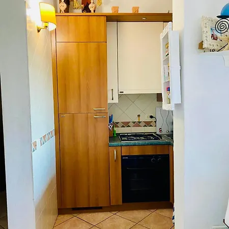 Con Giardino A Due Passi Dal Mare - 6 Posti Letto - بيت للعطل